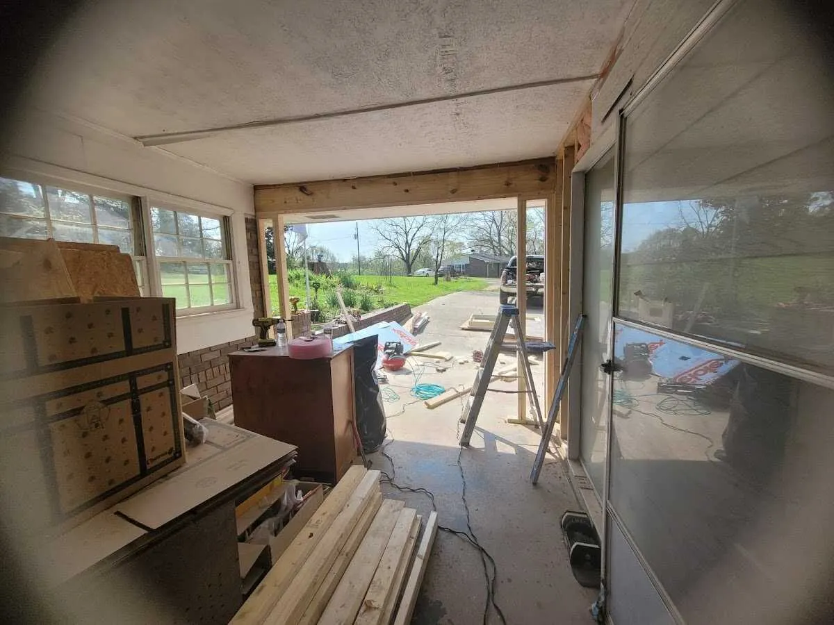 Air movers and dehumidifier for Water Mitigation Services in Gladewater